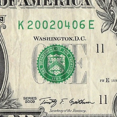 APR 06 2002 Birthday Fancy Serial Number Date Note One Dollar Bill 04 06 2002 - Image 1 of 4