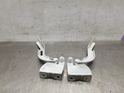 Juego de bisagras capó Toyota Highlander 18 2018 Foto 1 de 4