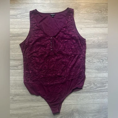 Body sin mangas con cordones de encaje de vino tórrido talla L otoño Halloween fiesta vacaciones Foto 1 de 4
