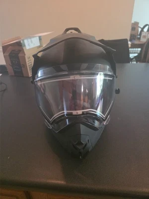 Casco FXR Torque X con escudo eléctrico (pequeño) Foto 1 de 4