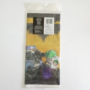 NEW IN PACKAGE BATMAN LEGO PARTY SUPPLIES TABLECOVER 54" X 96" - Picture 1 of 4
