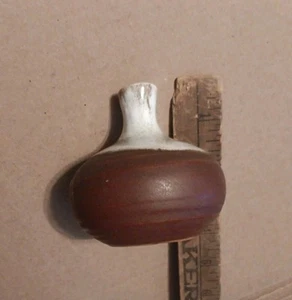 Very RARE "HTF" Roger Collet Vallauris Fance Pottery Beautiful Small Vase. - Picture 1 of 4