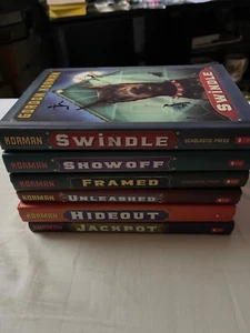 LOT OF 6 GORDON KORMAN SWINDLE SERIES:  HARDCOVER 1st Ed . Signed - Picture 1 of 13