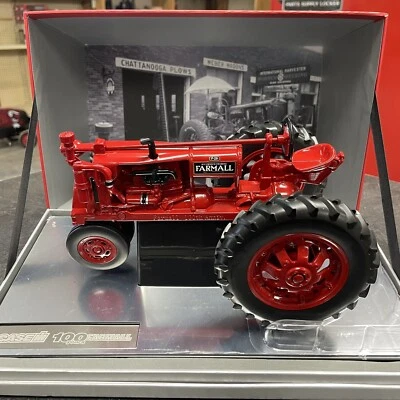 NEW Farmall F-20 Prestige Collection 100 Years Anniversary Edition 1:16 Die-Cast - Image 1 of 4