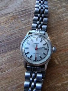 Vintage Benrus Ladies Watch - Picture 1 of 6