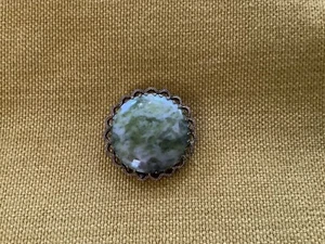Vintage Brooch Pin, Moss Agate, Cabachon Stone - Picture 1 of 7