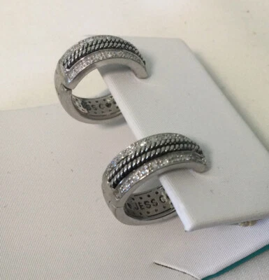 Brinco de argola Effy Collection sutiã prata 0,20 CTs diamante branco/preto ródio novo com etiquetas - Imagem 1 de 4