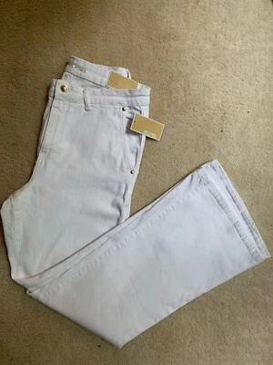 Pantalones de mezclilla para mujer Michael Kors talla 12 blancos Selma tiro alto acampanados nuevos con etiquetas Foto 1 de 4