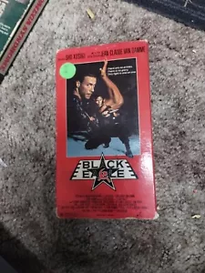 Black Eagle (VHS) - Picture 1 of 2
