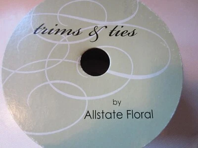 NUEVO CON ETIQUETAS Trims & Ties by Allstate Floral tela cinta rollo GRAN CALIDAD Foto 1 de 4