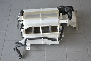 Aston Martin Vantage Air Conditioning Box Heater Box Heater Evaporator  - Picture 1 of 6