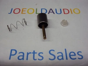 Conjunto de perno de botón pulsador Kenwood KR 9600, vástago, resorte, pestillo. Parting Out KR 9600 - Imagen 1 de 4