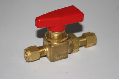 1/4 Tube OD Compression Brass Ball Valve (5000 Psi) SSP Flo-Lok B312-K
