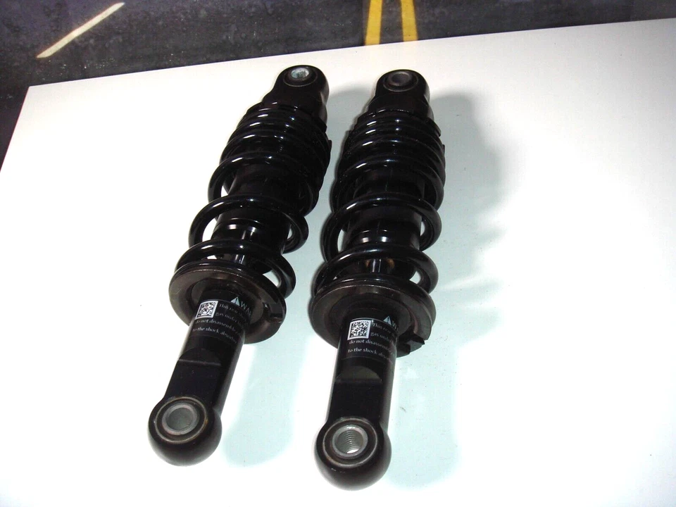 Amortiguadores bajos Indian Scout Bobber trasero Sixty 2018-21 Cruiser negro 1543808-266 HB Foto 1 de 4