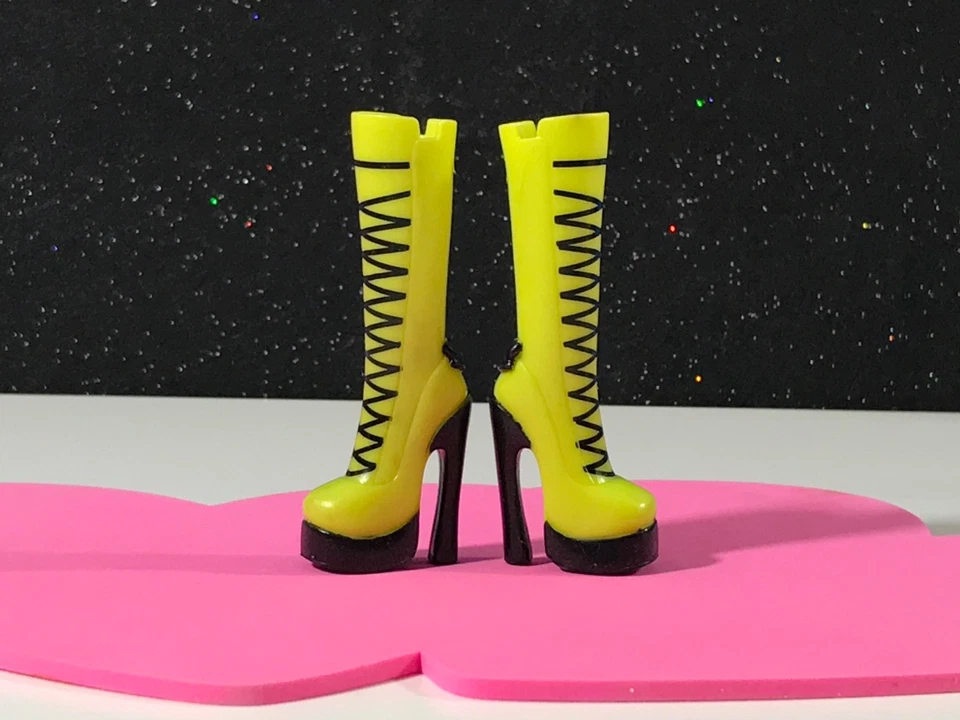 BRATZ WICKED TWIINZ CIARA & DIONA NEON TALL LACE UP HIGH HEEL PLATFORM BOOTS MGA - Image 1 of 1