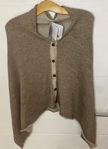 BNWT Soft Samantha Holmes Alpaca Poncho Shawl,Luxury British Designer - Picture 1 of 6