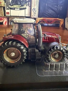 UH6384 Universal Hobbies 1:32 Scale Massey Ferguson 7718S SOUL Limited Edition - Picture 1 of 8