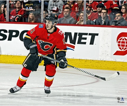 Johnny Gaudreau Calgary Flames Unsigned Jersey Skating 20x24 Photo Cover