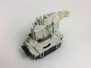 V3779 MERCEDES BENZ DOOR LOCK 45121168 - Picture 1 of 4