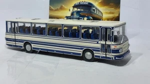 Brekina Brekina MAN 750 HO Reisebus 1970 "weiß/dunkelblau" 1/87 (BD25/28B) - Picture 1 of 3