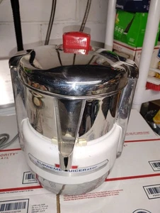 ACME Juicer MFG. Co Supreme Juicerator Model 6001 USA Retro Heavy Duty USA  - Picture 1 of 17