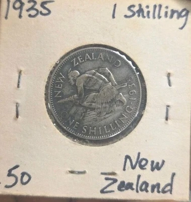 1935 New Zealand 1 Shilling Silver!  Super Nice Toned ! 90 Year Old Silver - Image 1 of 2