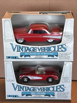 2 autos antiguos Ertl 1957 Chevrolet Bel Air Sport cupé #2540 1960 Corvette #2588 Foto 1 de 4
