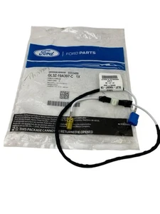 Genuine Ford OEM 2018-2020 F-150 Antenna Cable GL3Z-19A397-C - Picture 1 of 9
