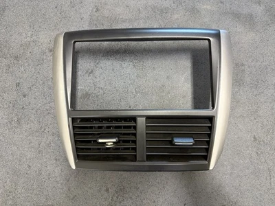 Radio de tablero Subaru Forester bisel ventilación central 2009 2010 2011 2012 2013 Foto 1 de 4