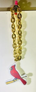 St Louis Cardinals Mystery Rally Vogel Gold Kette Oversized SGA 7/9/25 - Bild 1 von 3
