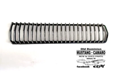 Bisel de luz trasera Mercury Cougar 1967-1968 - izquierda = derecha Foto 1 de 4