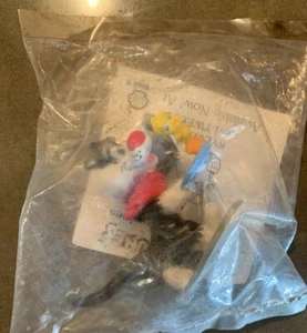 Figurina da collezione NUOVA vintage 1990 Shell 'Looney Tunes' 3" - Capodanno e Tweety - Foto 1 di 2