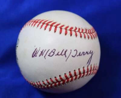 Бейсбольный мяч с автографом Билла Терри из Национальной лиги PSA DNA - Изображение 1 из 2