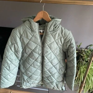 Debenham's Blue Zoo Sage Younger Girls Geo Quilt Long Jacket 12 - 13 Years - Picture 1 of 7