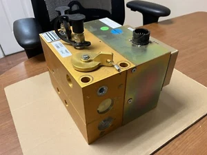 New York Air Brake 780202 CONTROL PORTION Electro-Pneumatic Control Unit 784687 - Picture 1 of 12