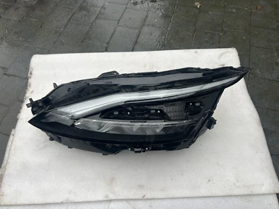 NISSAN QASHQAI PASSENGERS HEADLIGHT NEW SHAPE 2022 MODEL FREE P+P - Image 1 of 4