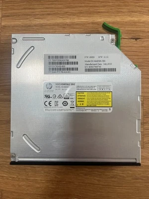 HP DU-8AESH CD DVD±RW SATA Optical Drive + Bezel 762432-800 781416-001 - Image 1 of 2