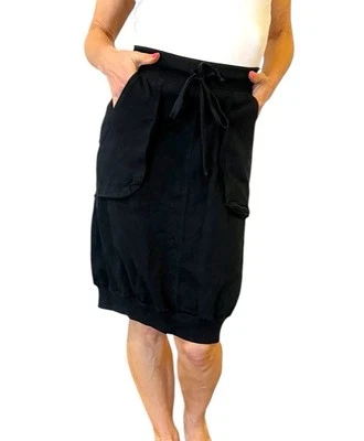 FALDA MUJER COLA DURA FW-39 NEGRA CORDÓN BOLSILLOS CARGO PEQUEÑA Foto 1 de 4