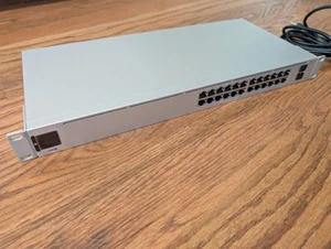 Ubiquiti Unifi Networks USW-24-POE 24-Port PoE 24-Port - Photo 1/4