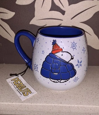 Grande Tazza Natalizia Peanuts Snoopy Fiocco di Neve Caffè Essere Festivi NUOVO  - Immagine 1 di 4