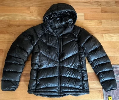 Chaqueta acolchada incandescente XL Outdoor Research negra Pertex Quantum 800 Foto 1 de 4