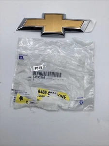 CHEVROLET CAMARO 14-15 MALETERO TRASERO PAJARITA EMBLEMA OEM NUEVO 84690298 - Imagen 1 de 7