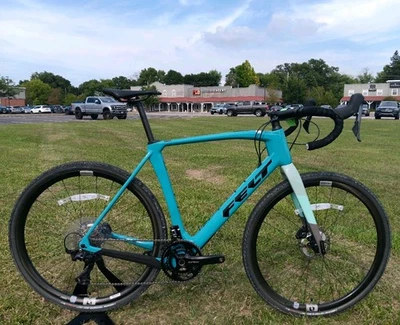 Bicicleta de grava de fibra de carbono GRX avanzada de raza de fieltro 58 cm ruedas de carbono Reynolds 12s Foto 1 de 4