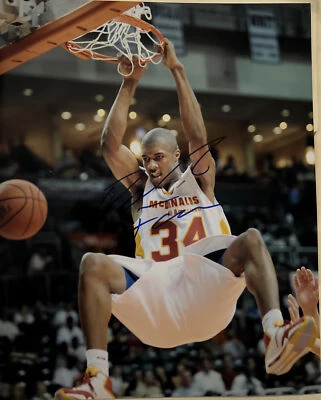 Redes fotográficas 8x10 firmadas por Derrick Favors Jazz Pelicans Thunder NBA Foto 1 de 2