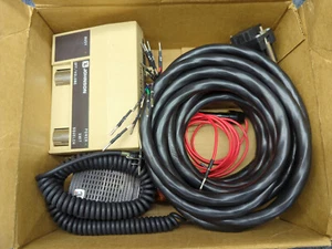EF Johnson Zwei-Wege Funksteuerkopf Universal Befestigungskit NEU 023-3142-001 - Bild 1 von 6