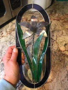 3-D Day Lily in Fused and Copper Foiled Stained Glass - Picture 1 of 4