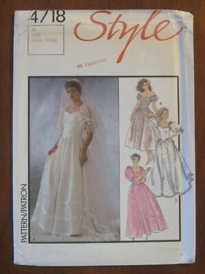 STYLE PATTERN - 4718 LADIES WEDDING DRESS SWEETHEART NECKLINE TRAIN SZ 10 UNCUT - Image 1 of 2