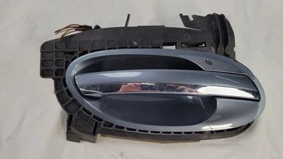2006-2008 BMW 750Li Passenger Front Exterior Door Handle - Image 1 of 4