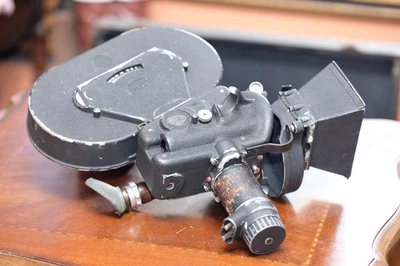 Винтажная кинокамера Arriflex 35 IIA - Изображение 1 из 4