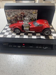 Hot Wheels Legends To Life Twin Mill Maßstab 1:24 voll funktionsfähig siehe Video - Bild 1 von 15